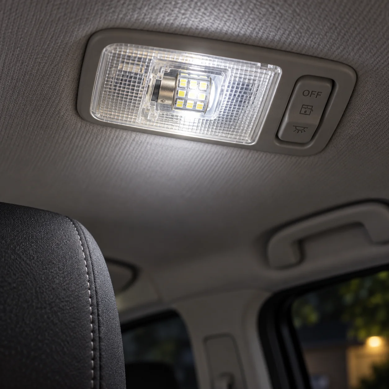LED sijalice sa višestrukim SMD elementima – 2402023 (par)