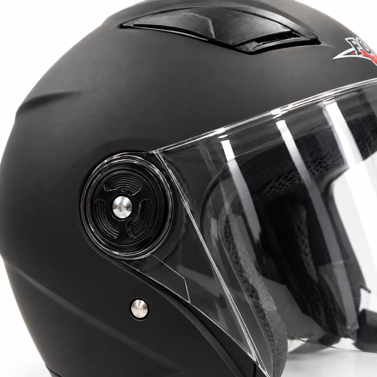 Kaciga za motor – mat crna, otvorena, dugi vizir